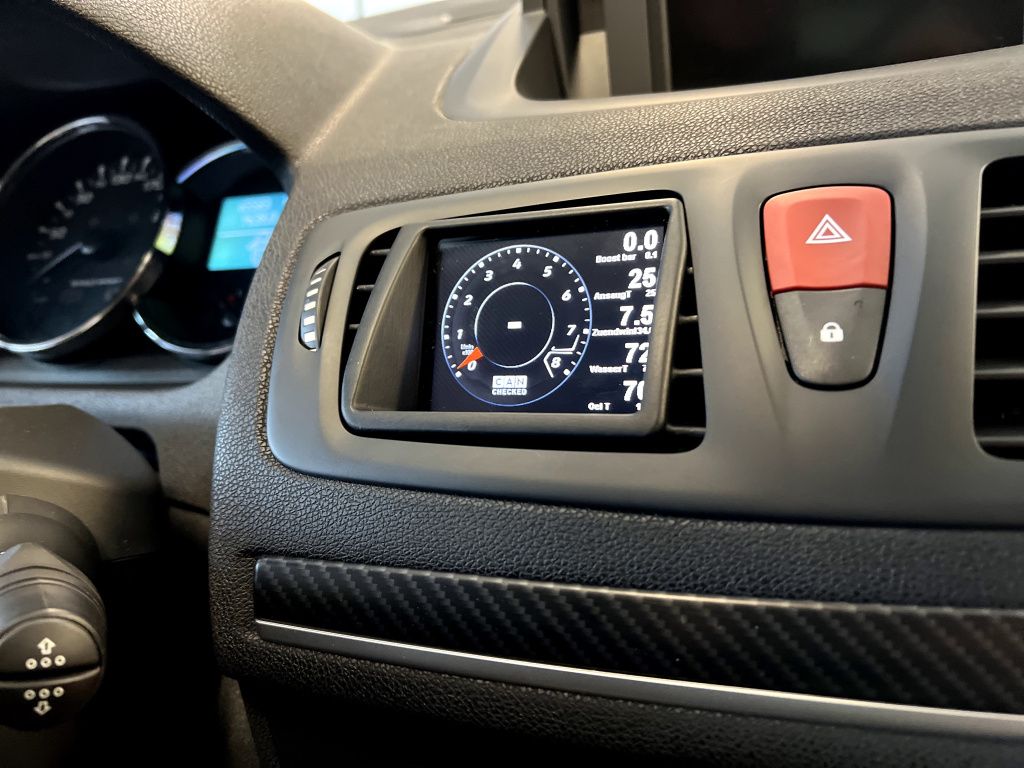 CANchecked displej MFD32 pro Renault Megane MK3 RS